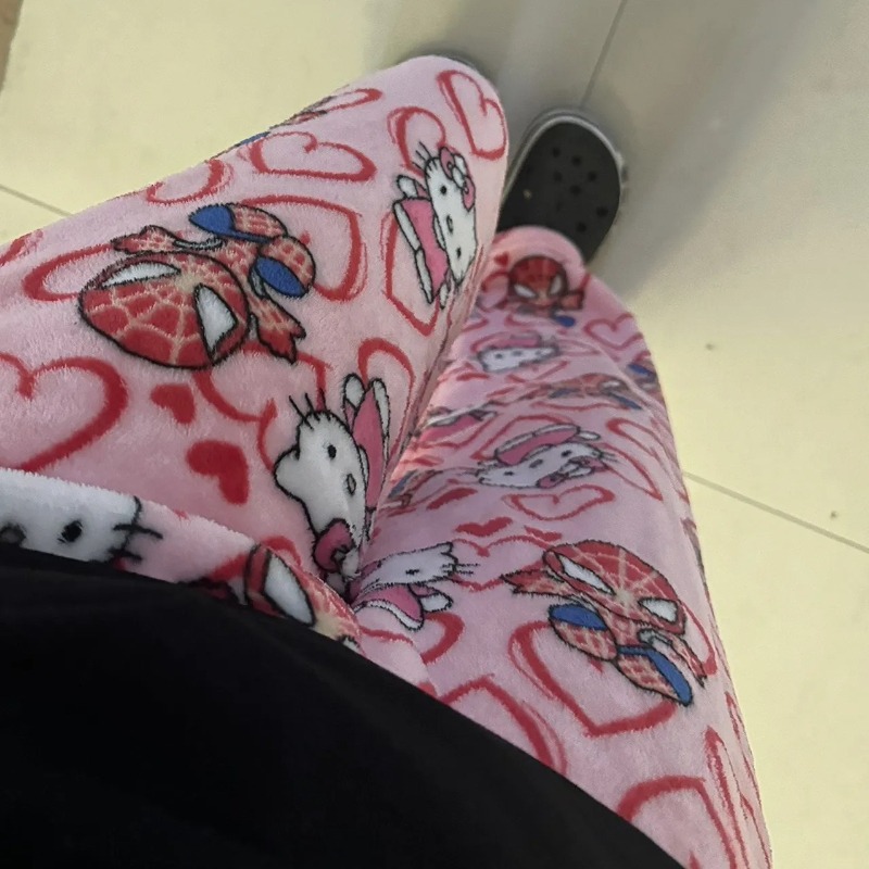 Hot Hello Kitty Flannel Pajama - Winter Clothing In Japan recensie en prijs