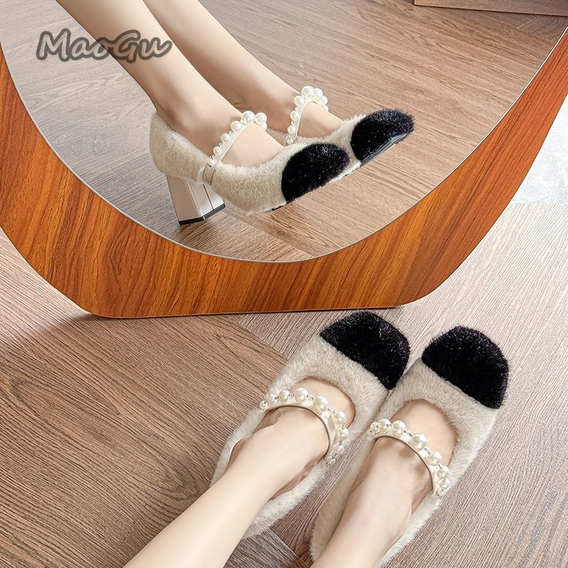 Chunky Heel Women's Furry Shoe - Winter Clothing For Woman recensie en prijs